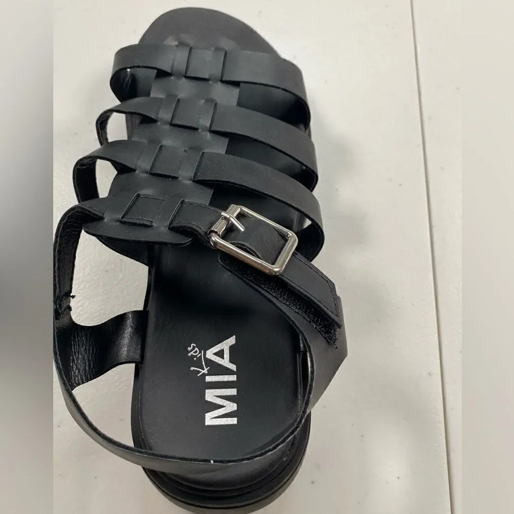 NIB MIA Girls Black 2” Platform Open Toe Lug Grip Sole Sandal - Size 6